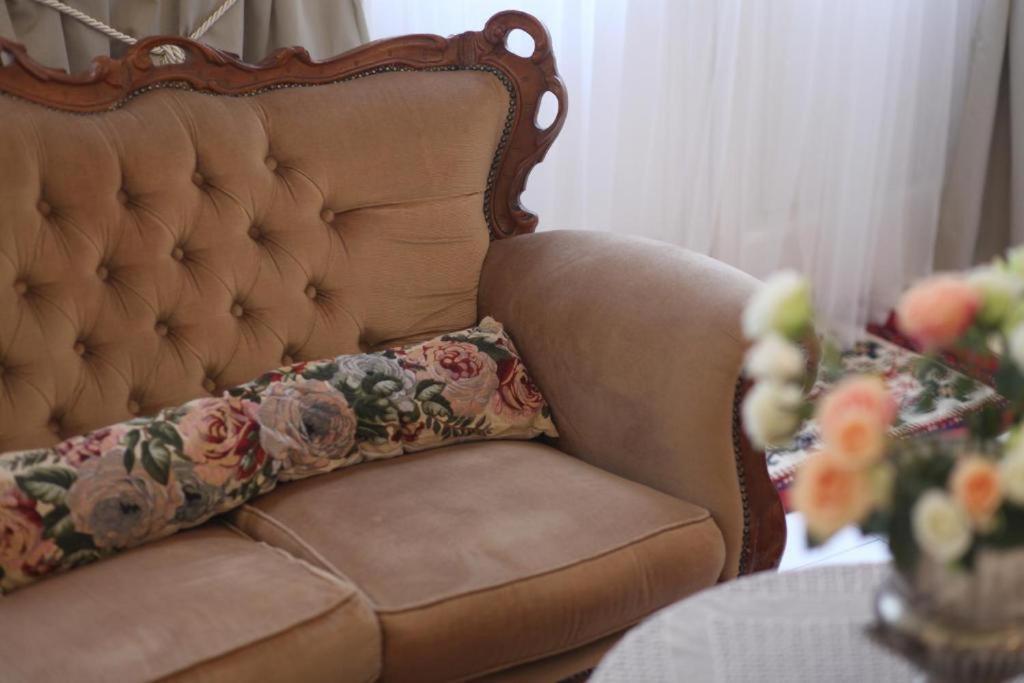 Exclusive Antique Next To The Fashion Street Budapeszt