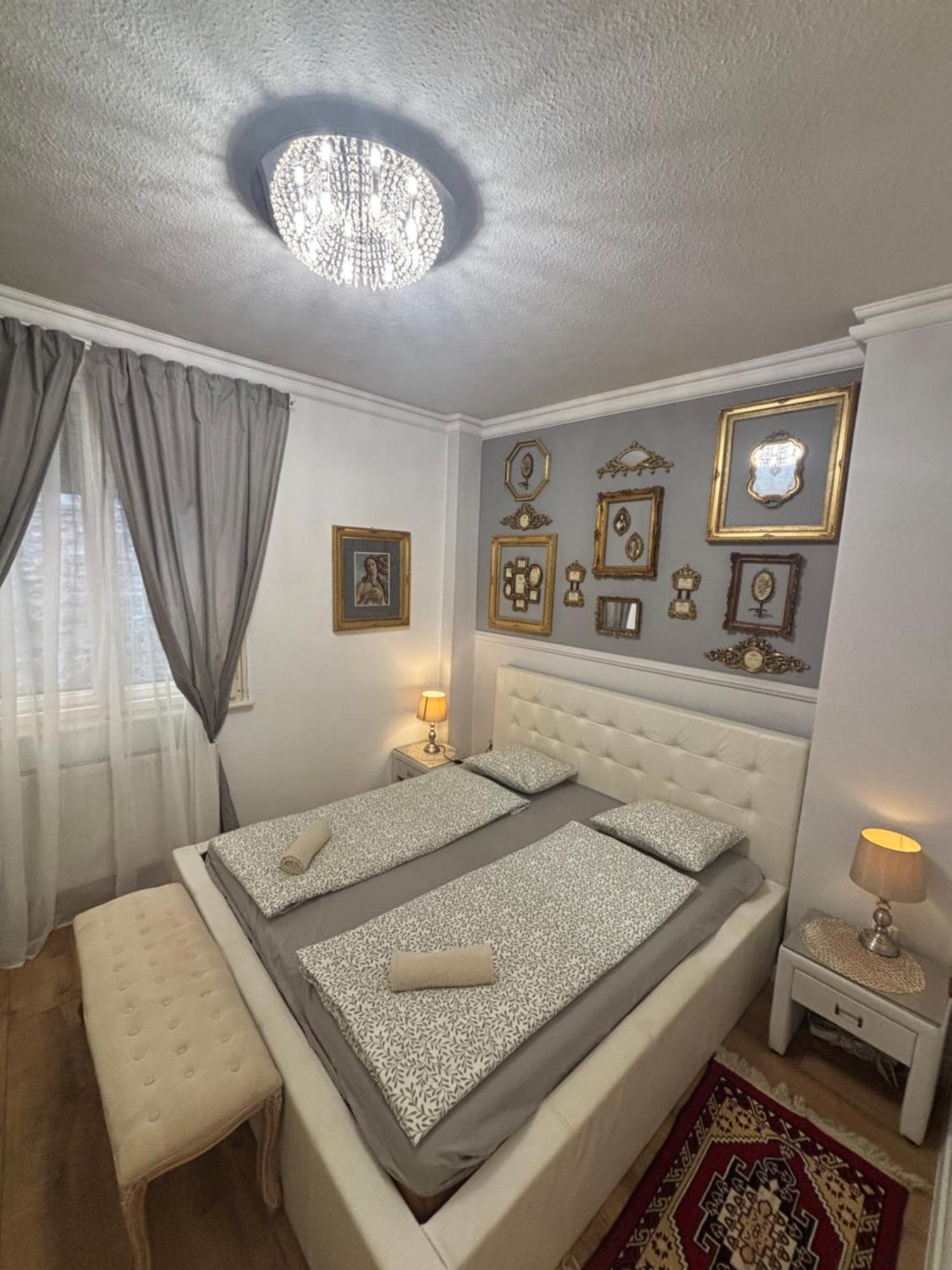 Exclusive Antique Next To The Fashion Street Lejlighed Budapest